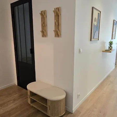 Aux Portes Du Sanctuaire, 4-min A Pied Du Sanctuaire Et Gare Διαμέρισμα Λούρδη